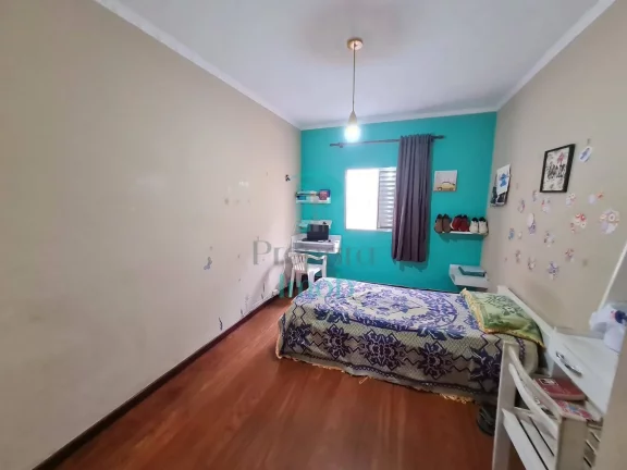 Imagem Sobrado em Osasco à Venda - Oportunidade