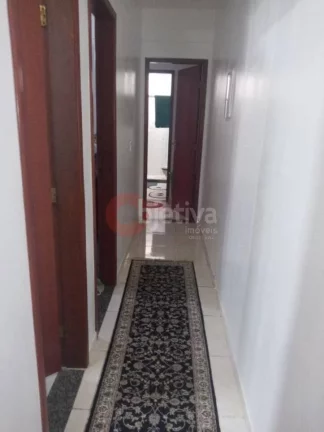 Imagem Apartamento com 2 dormitórios à venda, 81 m² por R$ 220.000,00 - Vinhateiro - São Pedro da Aldeia/RJ