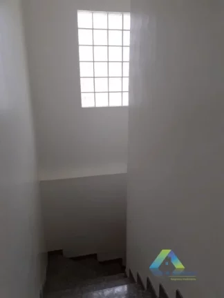 Imagem JARDIM DO MAR Lindo Sobrado 175 metros, 3 dormitórios, espaço gourmet, 2 vagas com ótima localização e valor !!!