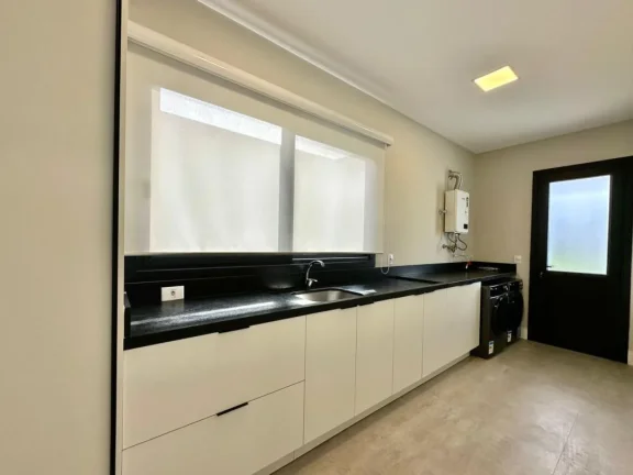 Imagem Casa em Condominio 5 Dormitórios - Bairro Marina
