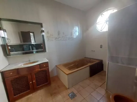Imagem 4 VAGAS+ 5 QUARTOS +3 SUÍTES + 4 SALAS+ RESIDENCIAL OU COMERCIAL