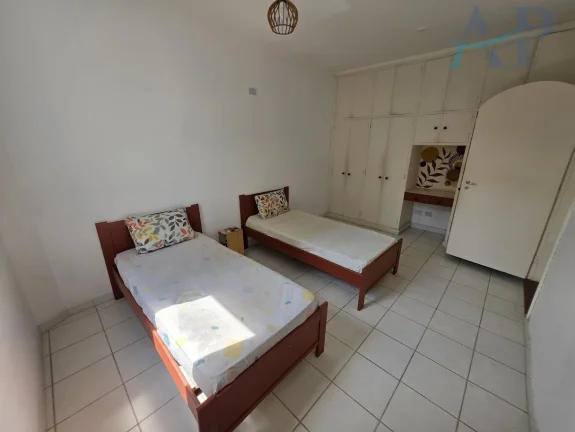 Imagem Apartamento no Canto do Forte em Praia Grande na Quadra da Praia