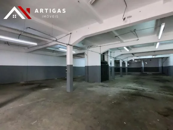 Imagem Alugo Galpão no Belenzinho A.C 1500 m2 com entrada para caminhões - 2 Pisos