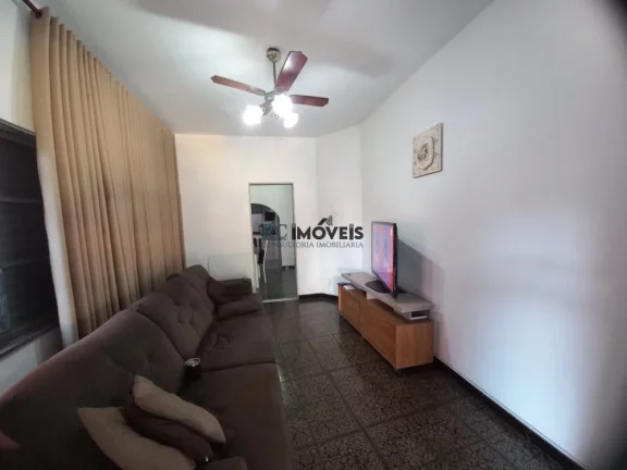 Imagem Casa a Venda no bairro Barro Vermelho - São Gonçalo, RJ