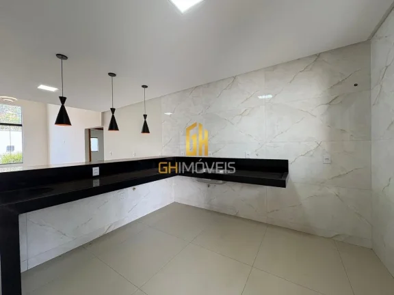 Imagem Casa 3 quartos, Vila Rosa - GO, 1.290.000,00

A casa possui:

- Sala;
- 3 quartos, sendo 3 suites;
-...