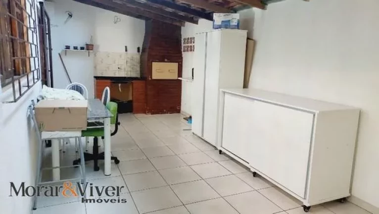 Imagem Sobrado para Venda em Pinhais, Pineville, 3 dormitórios, 1 suíte, 2 banheiros, 2 vagas