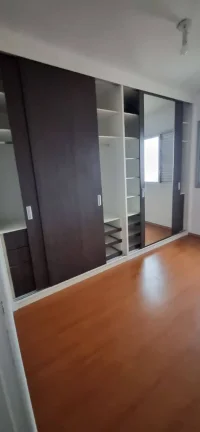 Imagem Aparatemento Vago com 63 m² 2 Dormitotios 2 vagas de Gargens