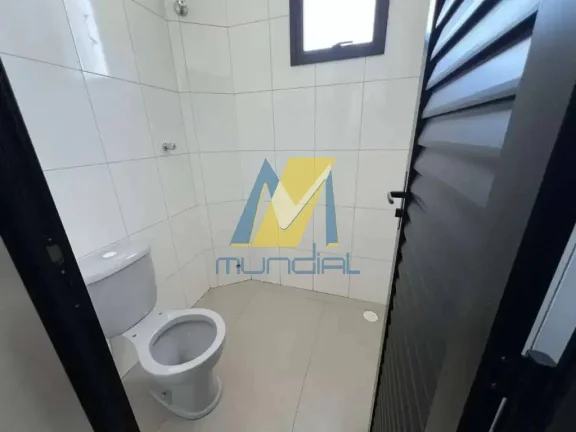 Imagem Galpão Comercial com 400m² em Dois Pavimentos, Estrutura Completa