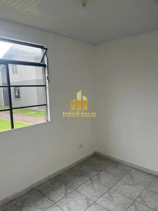 Imagem Apartamento com 2 dormitórios, sala para dois ambientes, cozinha com armários e cooktop, 1 banheir...