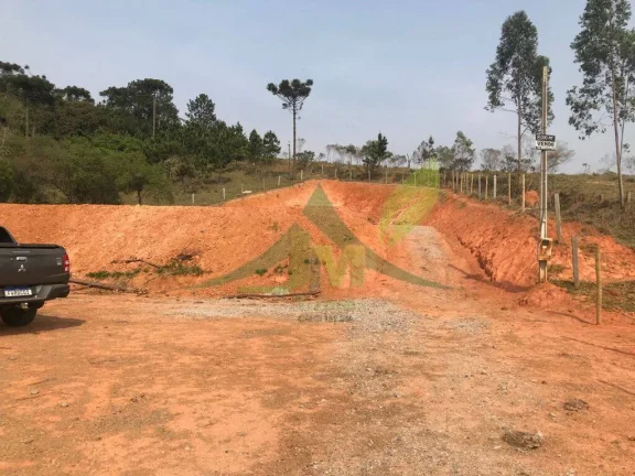 Imagem Belo Terreno à Venda em Piracaia a1km do Asfalto
