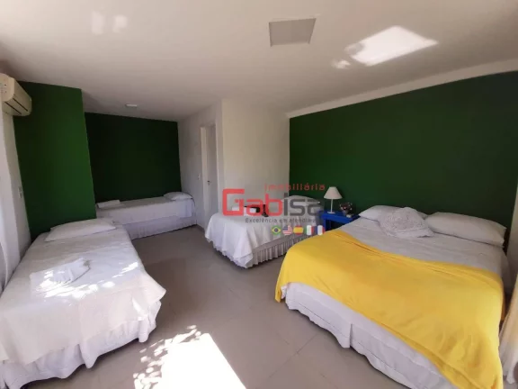 Imagem Casa com 5 dormitórios à venda, 230 m² por R$ 2.400.000,00 - Ferradura - Armação dos Búzios/RJ