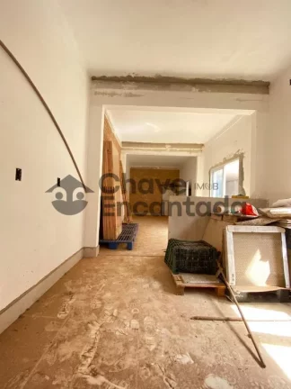 Imagem Casa semiacabada e totalmente estruturada.