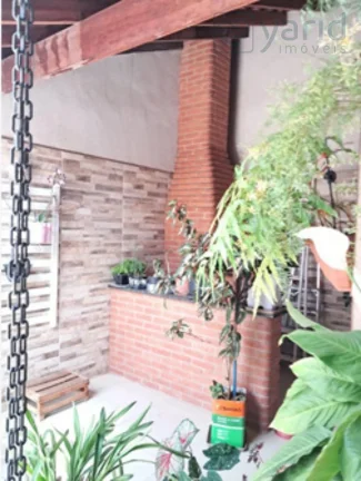 Imagem Imperdível oportunidade! Casa à venda em Jundiaí-SP, Parque Residencial Jundiaí. 2 quartos, sala, banheiro, 2 vagas. 125m².