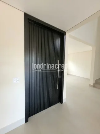 Imagem Casa de Alto Padrão no Condomínio Bella Vitta com 4 Suítes, Piscina, Área Gourmet e 236m² de Construção