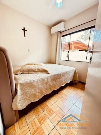 Imagem Casa no Canto Grande