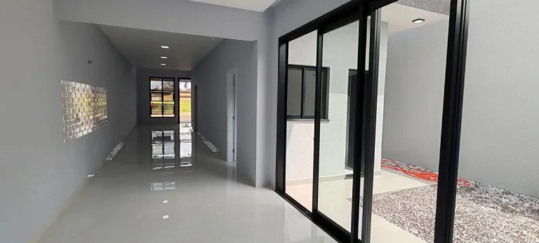Imagem Casa à venda em Cascavel, Parque Verde - 112m² - Churrasqueira, Suíte, Portão Eletrônico