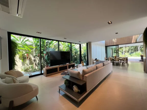 Imagem Casa de Luxo à Venda em Riviera de São Lourenço Módulo 24: 5 Quartos, 5 Suítes, 3 Salas, 6 Vagas de Garagem, 395,00m² de Área