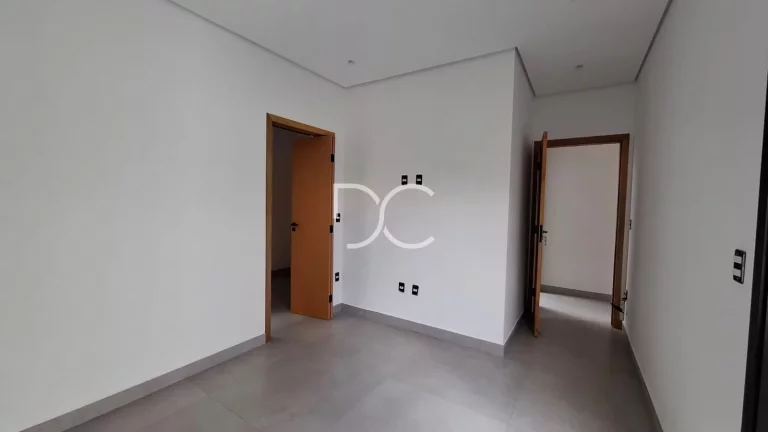 Imagem Condomínio Terras de São Francisco - Venda |115,00 AC m² |165,00 AT m² |3 Dorm |2 Suíte |3 Ban | 4Vagas