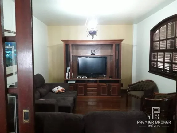 Imagem Casa à venda, 367 m² por R$ 950.000,00 - Fazendinha - Teresópolis/RJ