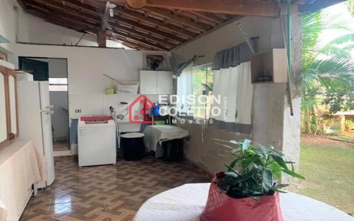 Imagem Linda Casa no bairro São Matheus com 3 quartos toda avarandada com lindo paisagismo