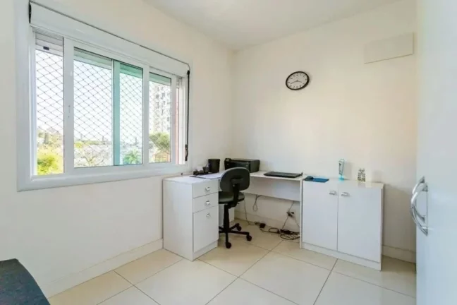 Imagem Apartamento Impecável de 3 dormitórios e 2 vagas