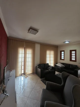 Imagem Casa à venda - Área útil 150 m2 com 2 dormitórios sendo 1 súíte - 2 vagas - Excelente Oportunidade d