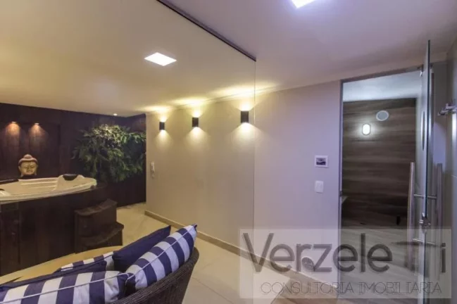 Imagem Frente ao Mar para Venda em Balneário Camboriú / SC no bairro Centro