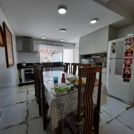 Imagem Sobrado Maravilhoso 162 m² 3 Dormitorios e 2 Vagas de Gargens
