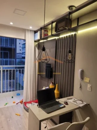 Imagem Apartamento 1 dormitório, com móveis planejados, sala integrada com a cozinha planejada, sacada, r...