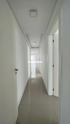 Imagem Apartamento Semi Mobiliado com 04 dormitórios, localizado na Barra Sul de Balneário Camboriú.
