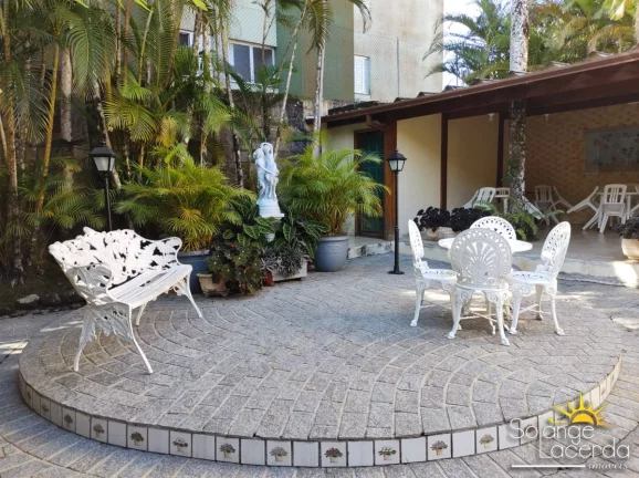 Imagem Amplo Apartamento - Permite Financiamento - Piscina e Paisagismo no Condomínio.