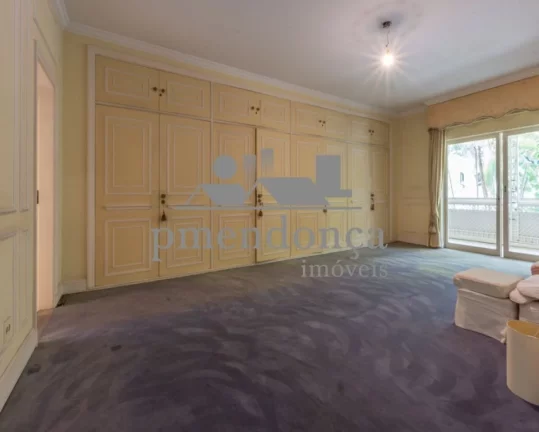 Imagem Apartamento com 4 quartos e 5 banheiros à venda, 515m² por