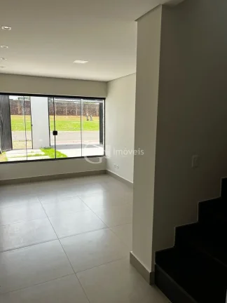 Imagem Casa à venda em Campo Grande-MS, Jardim Montevidéu! 3 quartos, 1 suíte, 1 sala, 2 vagas, 119m²!