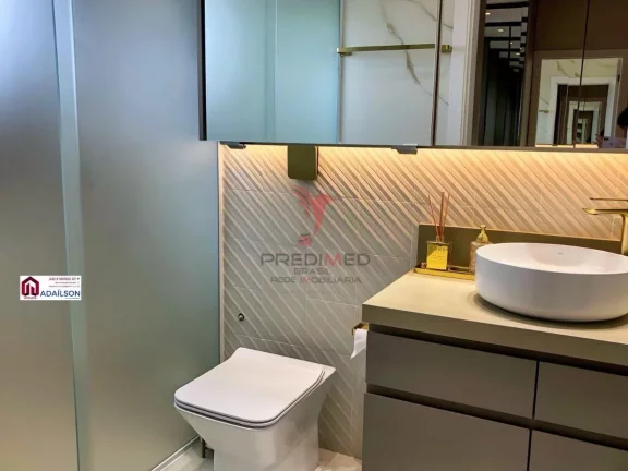 Imagem CASA PRONTA COLINAS CAMBORIÚ SC BRASIL R$ 3.800.000,00