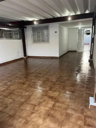 Imagem CASA COM 132 m² - AVIAÇÃO - PRAIA GRANDE SP
