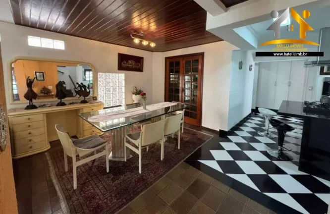 Imagem Casa à venda no condomínio Petit Village na Granja Viana - Batelli Imóveis
