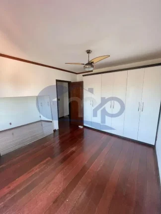 Imagem Apartamento á venda com 3 dormitórios no centro de Torres/RS