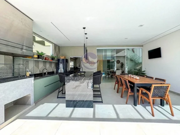 Imagem Villa Parasmo: Um Lar de Abraços e Inspirações no Jardim Acapulco.- Guarujá.