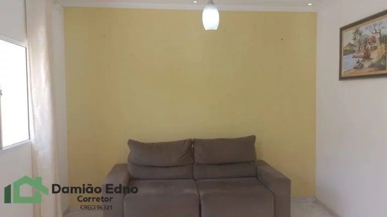 Imagem Casa com 3 dorm. Um com suíte e closet, sala 2 amb. Teto rebaixado com Led