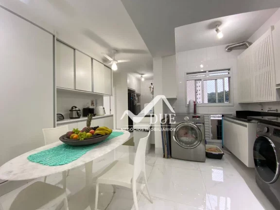 Imagem Apartamento com 2 dormitórios à venda, 150 m² por R$ 1.290.000,00 - Marapé - Santos/SP