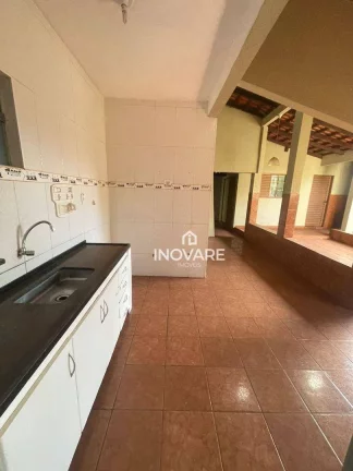 Imagem Casa com 3 dormitórios à venda, 275 m² por R$ 400.000,00 - Alvorada - Araporã/MG
