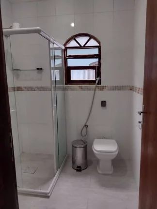 Imagem Sobrado com 3 dormitórios para alugar, 290 m² por R$ 3.300/mês - Parque Gerassi - Santo André/SP