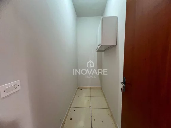 Imagem Casa com 3 dormitórios à venda, 82 m² por R$ 400.000 - Jardim Bandeirantes - Itumbiara/GO