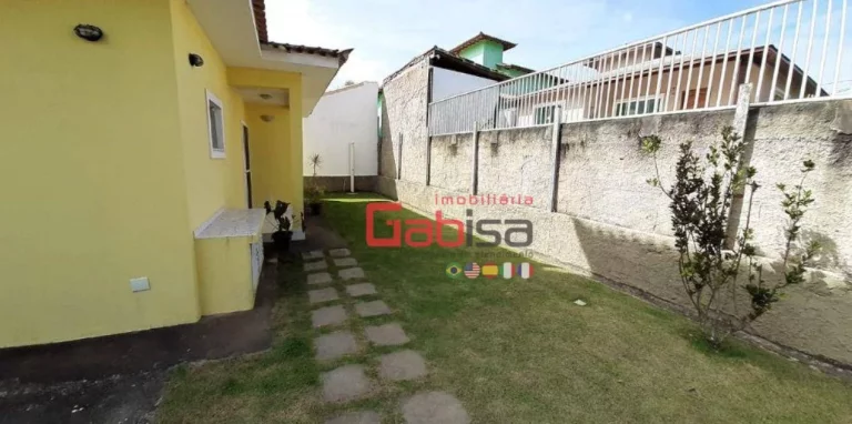 Imagem Casa com 3 dormitórios à venda, 160 m² por R$ 900.000,00 - Rasa - Armação dos Búzios/RJ