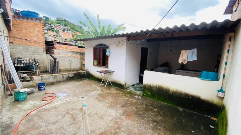 Imagem Casa com 3 Quartos à Venda, 320 m² em Vila Ideal (parque Durval De Barros) - Ibirité