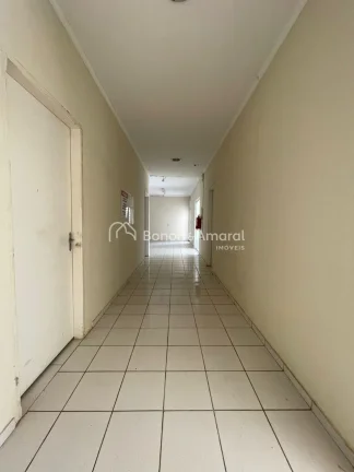 Imagem Ampla sala comercial disponível para locação em Paulínia, com 300 m² de área bem distribuída,...