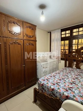 Imagem Casa à venda, orla, 6 quartos, sendo 2 suítes, piscina com cascata, gourmet