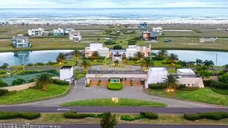 Imagem Terreno a condomínio Beira mar, pronto para construir