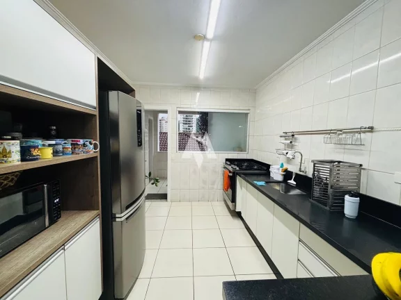 Imagem Apartamento à venda com 3 dormitórios na Pompéia, em Santos