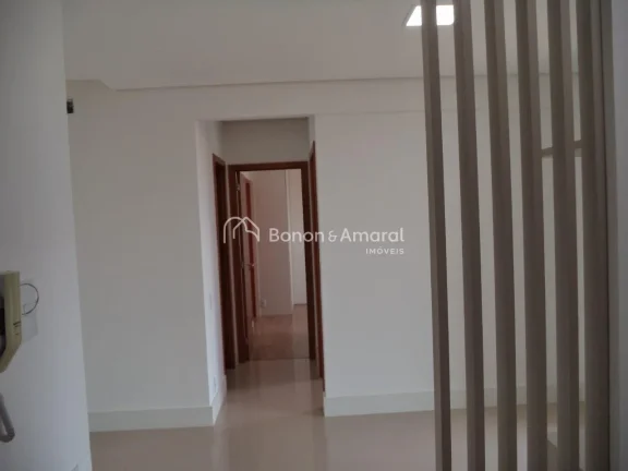 Imagem Conforto, sofisticação e praticidade definem este excelente apartamento localizado no Taquaral. Co...